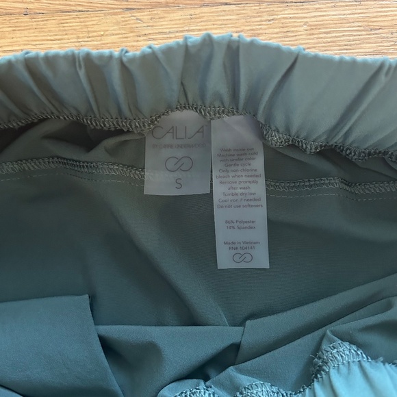 Calia Anywhere Woven Skirt Size Small Thyme Green Mini Pockets Sporty - Picture 4 of 6